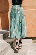 Load image into Gallery viewer, Geo Print Accordion Skirt