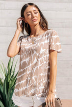 Load image into Gallery viewer, Mara Printed Blouse