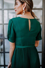 Load image into Gallery viewer, Pleated Midi Dress in Green
