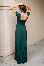 Load image into Gallery viewer, Florence Sweetheart Maxi Dress in Emerald
