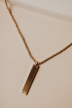 Load image into Gallery viewer, Maisie Pendant Necklace

