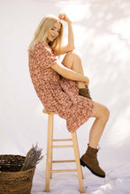 Load image into Gallery viewer, Vero Moda Patterned Puff Sleeve Dress
