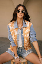 Load image into Gallery viewer, Quilt Detail Denim Jacket
